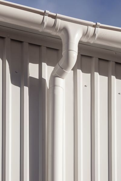 Building Gutter Replacement in Jacksonville